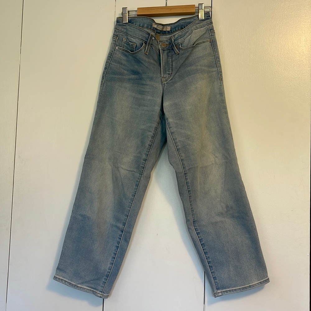 Athleta cropped jeans